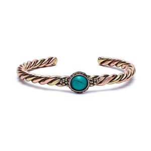 BUDDHY gedraaide armband – goudkleurig – messing met turquoise kleurige steen BUDDHY gedraaide armband – goudkleurig – messing met turquoise kleurige steen